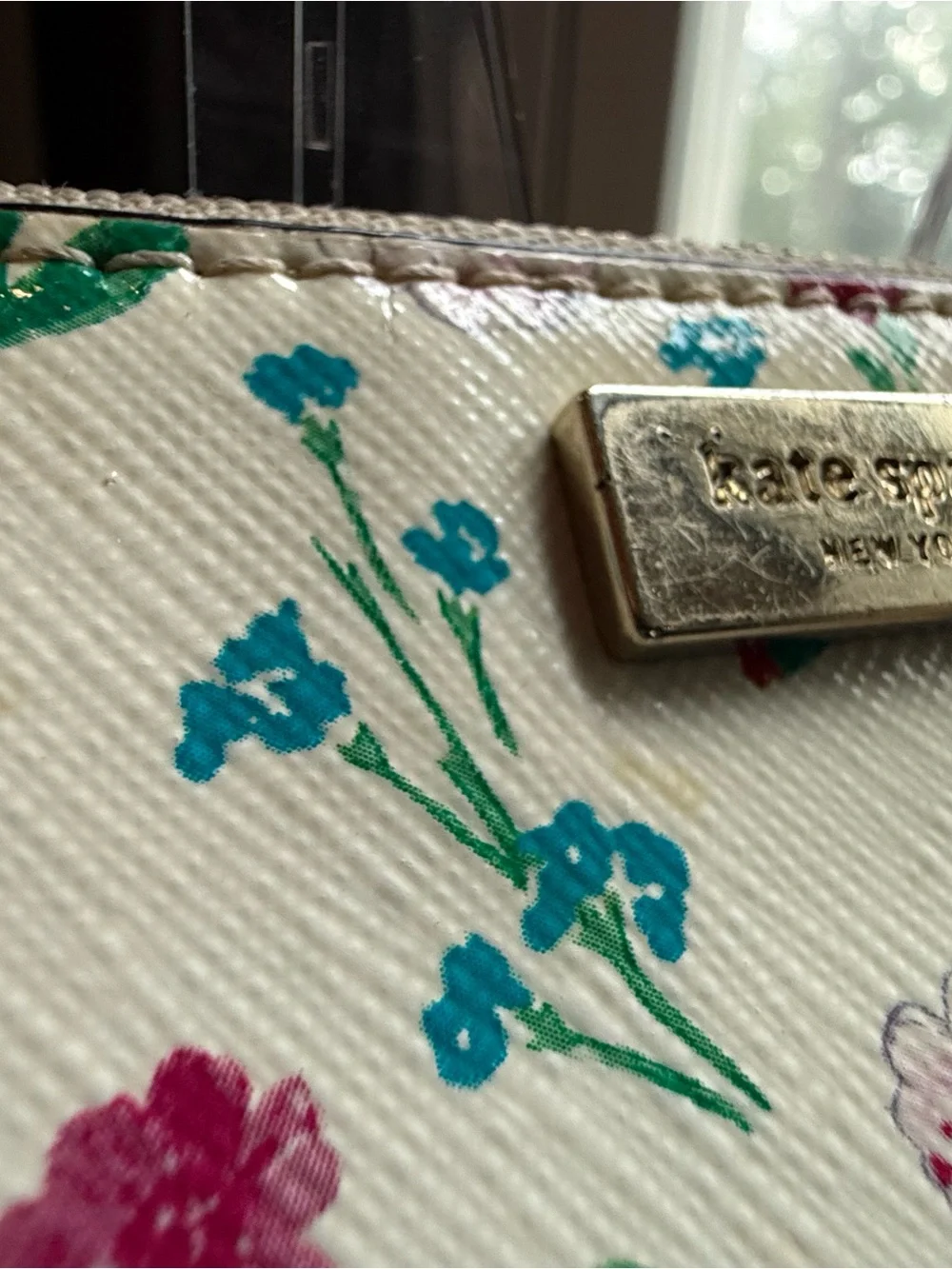 kate spade White Floral Zip Wallet with Multi-Color Blooms